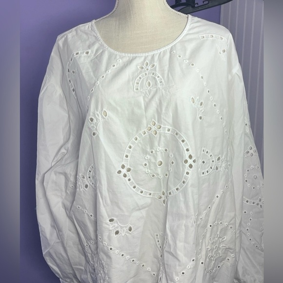 Maurices White Eyelet Blouse 2x NWT unconventional lace soft feminine minimalist - Picture 1 of 4